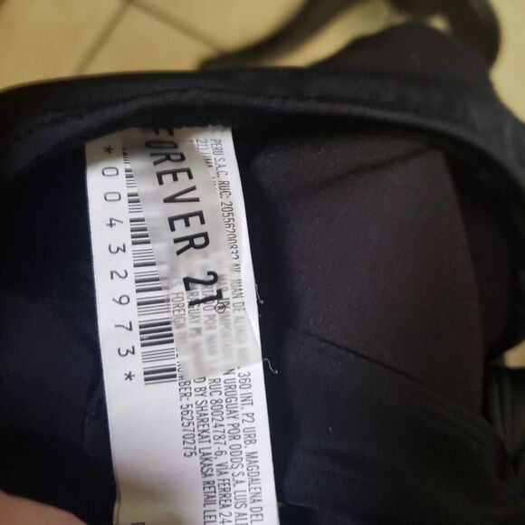 Forever 21 Juniors Black Crop Top Cami L Square Neck Lightly-lined Sportswear - Picture 4 of 4